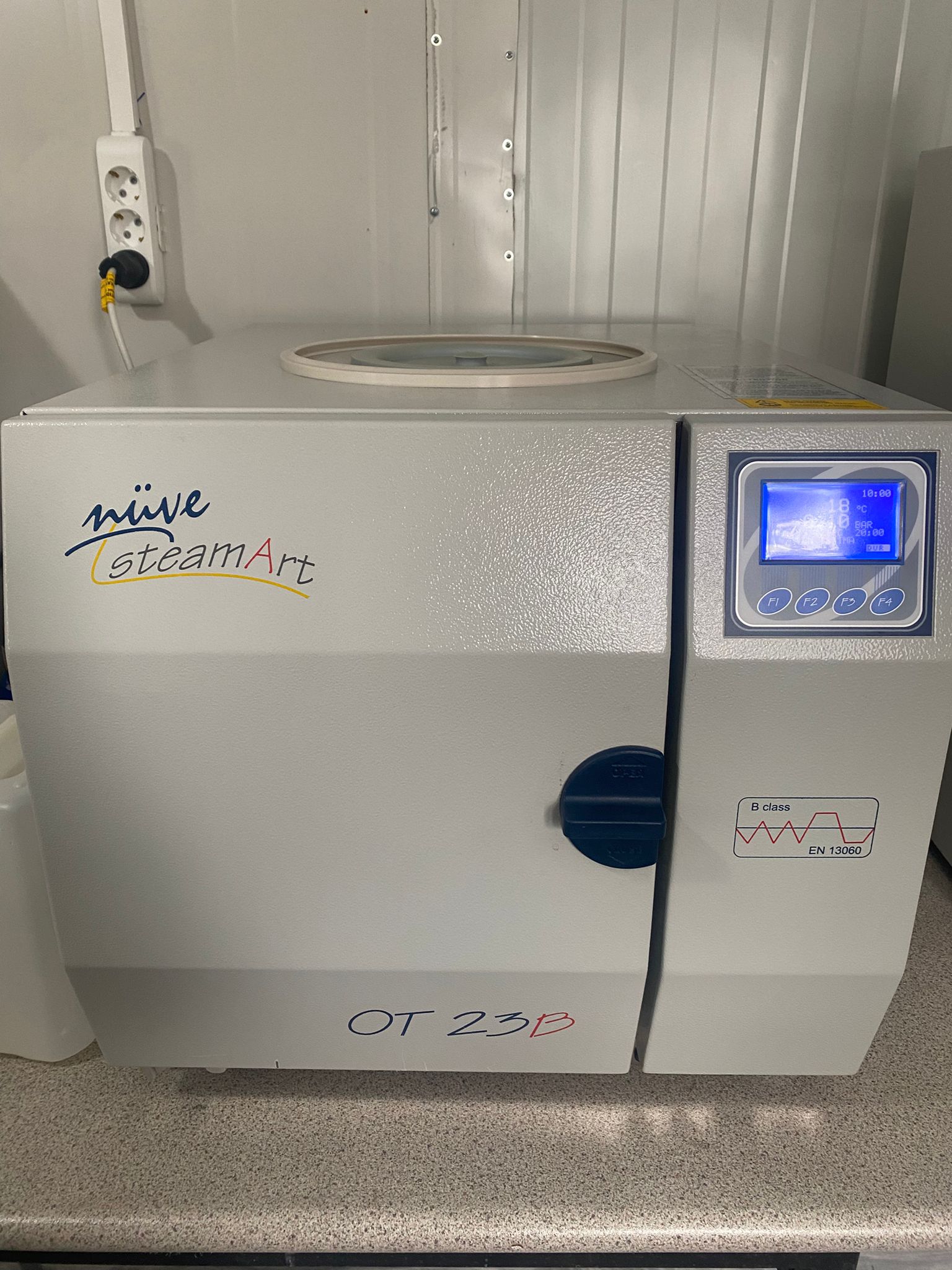 Otoklavlar Sterilizatörler Buharlı ( Zot23b)