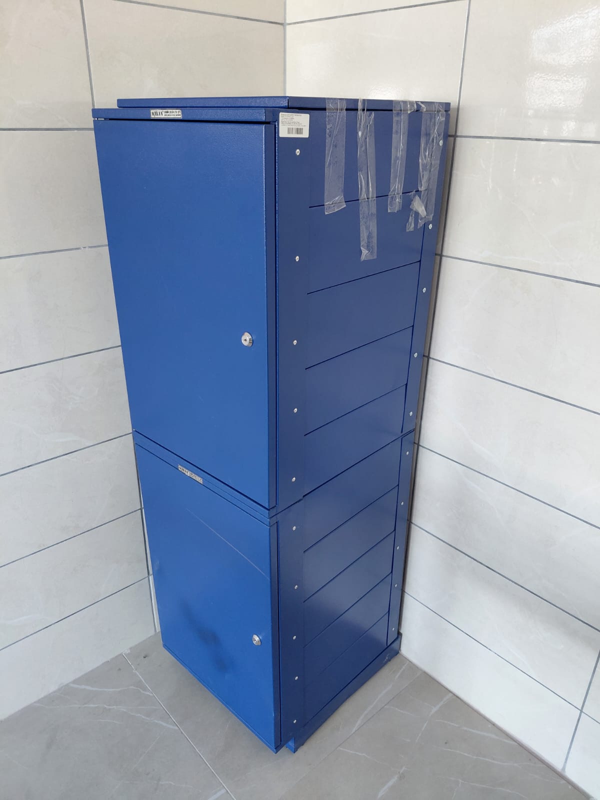 8-Lam Arşiv Dolabı