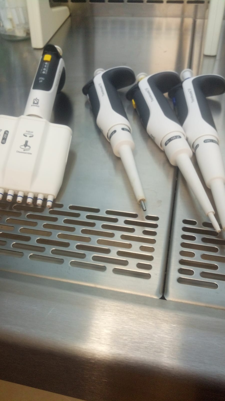 4-Otomatik Pipet Seti 05-10 UL